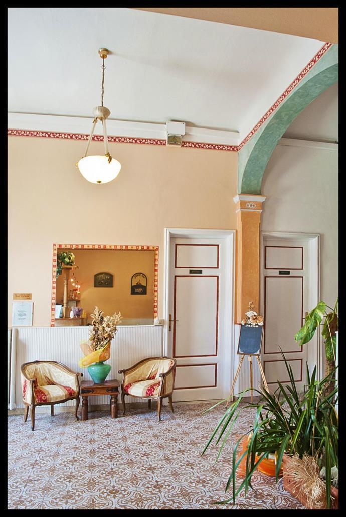 Hotel Eros Lido di Camaiore Buitenkant foto